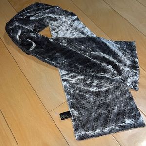 Italian velvet scarf